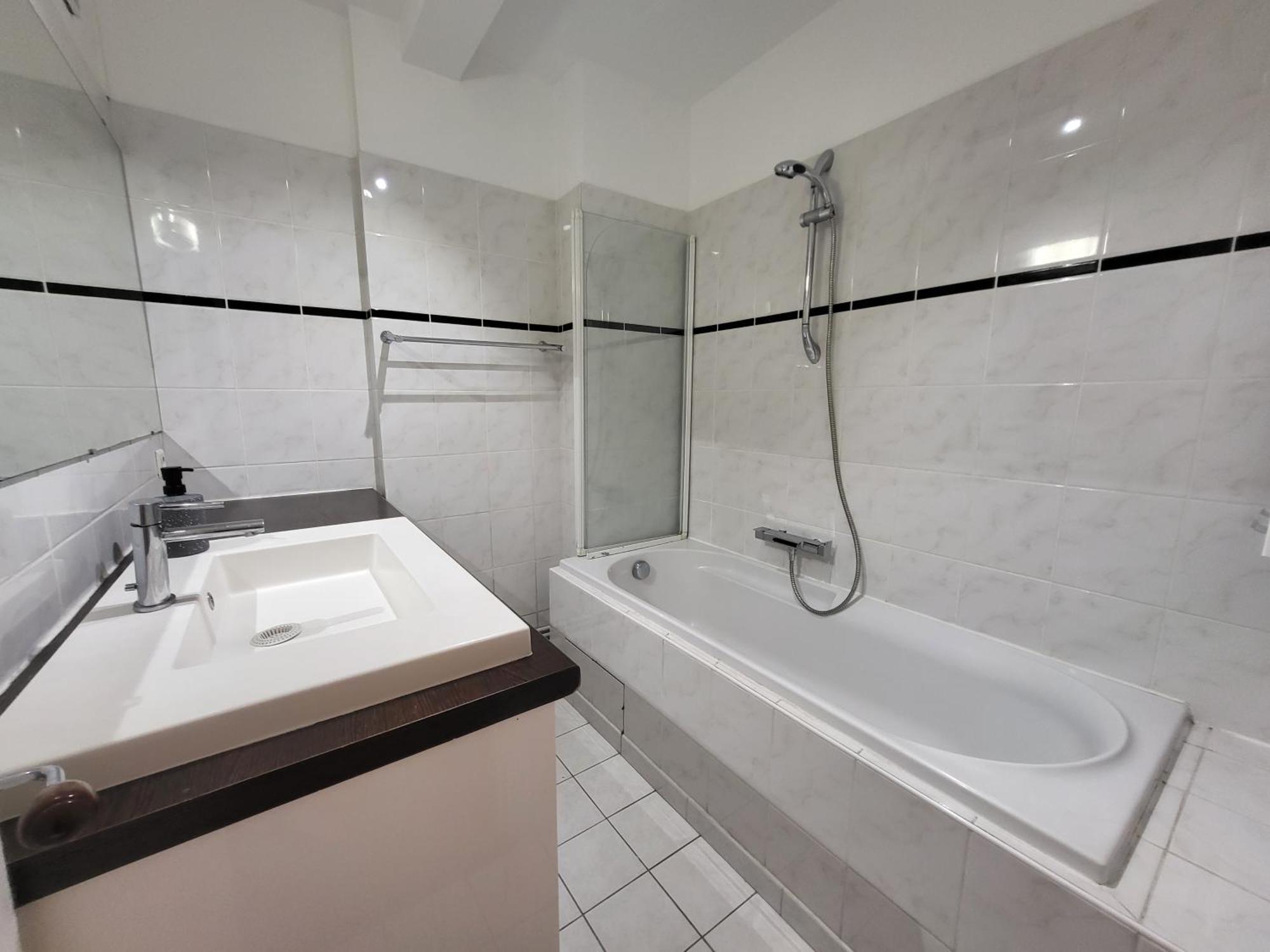 Spacious And Comfortable Apartment - Perfect For Families & Friends - Near Public Transportation Монруж Экстерьер фото